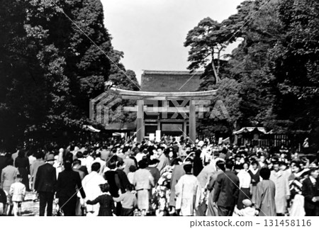 1956年東京明治神宮的老照片 131458116