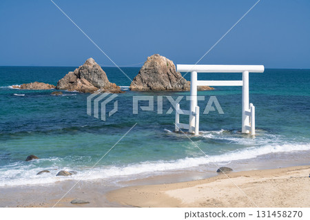 <Fukuoka Prefecture> White Torii Gate, Sakurai Futamigaura 131458270