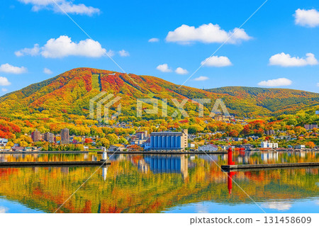 Otaru city and Tenguyama autumn leaves 131458609