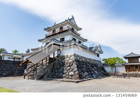 宮城縣白石市晴朗天氣下的白石城天守閣 131459069