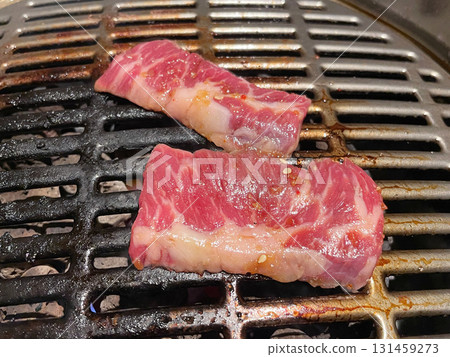 Smokeless roaster Yakiniku Skirt steak 131459273