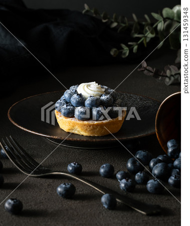 Blueberry tart 131459348