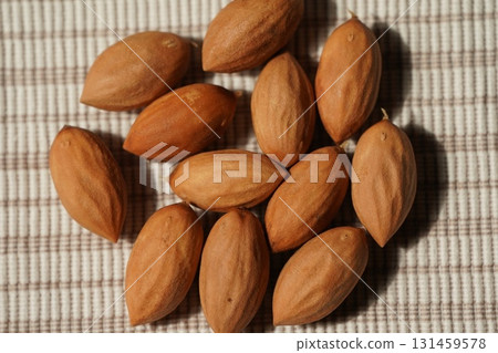 Kaya fruit Kaya fruit 131459578