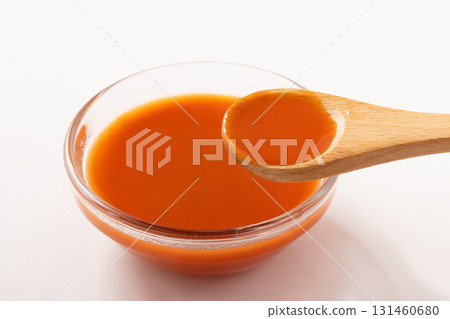 Tabasco (garlic sauce) Tabasco (garlic sauce) 131460680