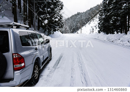 4WD and snowy roads 131460860