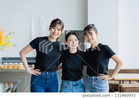 A young woman working in a cafe 131460955