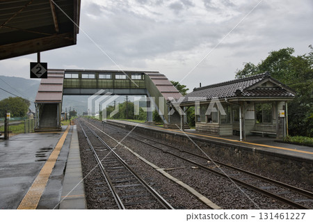 Tango Railway - View of Nishi-Maizuru from the Kurita Station platform 2 131461227