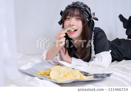 吃薯片的地雷女孩 吃薯片的地雷女孩 131466724