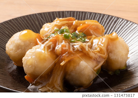 炸芋頭蘑菇醬 131473817