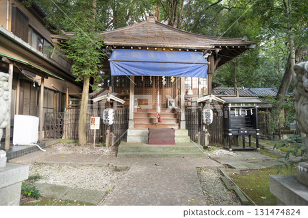 Seiryuji Fudoin Temple in the grounds of Bushu Shirako Kumano Shrine Seiryuji Fudoin Temple in the grounds of Bushu Shirako Kumano Shrine 131474824