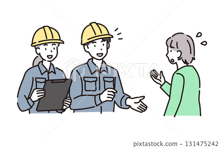 一名女性正在與一名男性員工進行諮詢 131475242