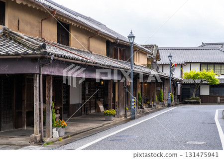 Oita Prefecture: Mamedamachi Shopping Street and Traditional Old Streetscape 131475941