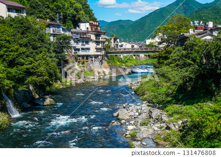 岐阜縣市上市吉田川的自然風光 131476808