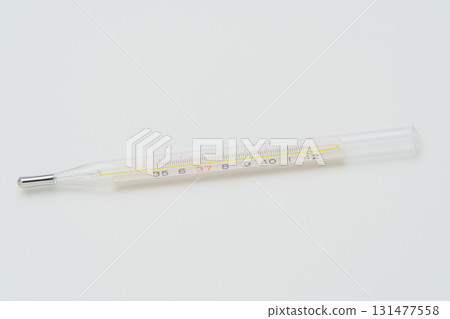 Mercury thermometer image 131477558