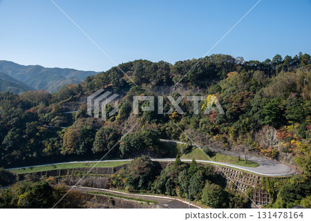 Lakeside scenery at Kimigano Dam in Mie Prefecture 131478164