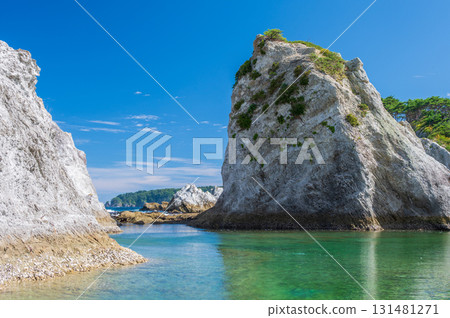 Scenery of Jodogahama Beach, calm sea, spectacular view of Sanriku 131481271