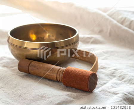 cinnamon sticks with powder cinnamon sticks with powder 131482938