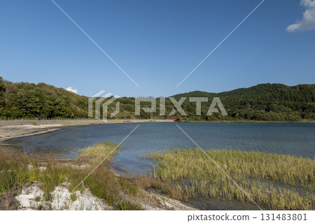 Autumn scenery of Lake Usoriyama Autumn scenery of Lake Usoriyama 131483801