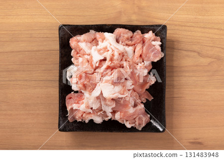 [Domestic] Pork, chopped 131483948