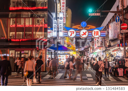 《Tokyo》Ameyoko Shopping Street/Ueno Busy Market 《Tokyo》Ameyoko Shopping Street/Ueno Busy Market 131484583