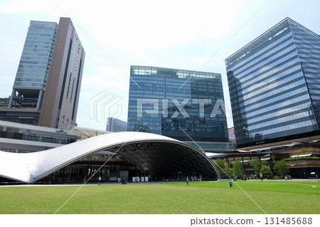 Grand Green Osaka 與大阪站的建築物 131485688