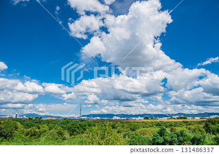 京都府久世郡久禦山町秋日天空中的雲彩 131486337