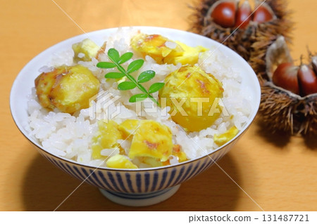 Freshly cooked chestnut rice (a taste of autumn) Freshly cooked chestnut rice (a taste of autumn) 131487721