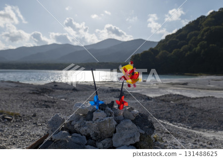 秋日傍晚的烏索里山湖、恐山 131488625
