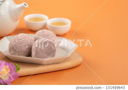 Mid-Autumn Festival Mooncake Taro Cake Mid-Autumn Festival Mooncake げっぺい Mid-Autumn Festival Mooncake Taro Cake Mid-Autumn Festival Mooncake げっぺい 131489643