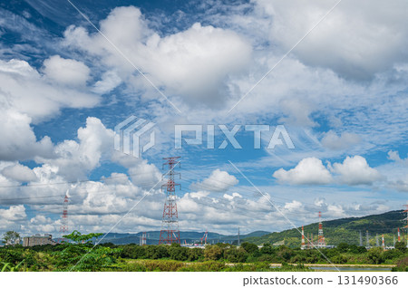 Clouds floating in the blue sky, over the Yodo River, Takatsuki City, Osaka Prefecture 131490366