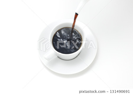 Image of pouring coffee Image of pouring coffee 131490691