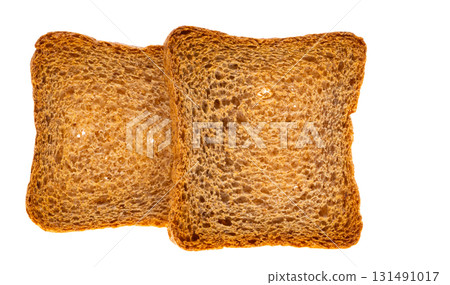 Rye croutons isolated 131491017