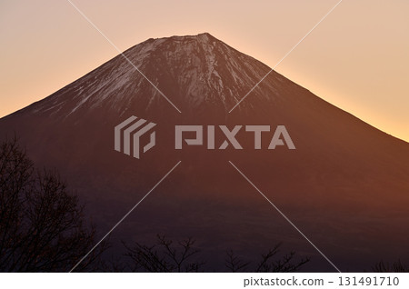 Mount Chojagatake in the Tenshi Mountains: Mount Fuji at sunrise from the Mount Fuji observation deck 131491710