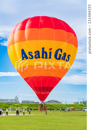 Suzuka Sky Festa, hot air balloons floating softly (Suzuka City, Mie Prefecture) Suzuka Sky Festa, hot air balloons floating softly (Suzuka City, Mie Prefecture) 131494355
