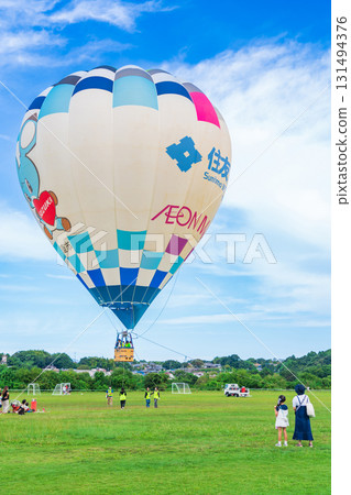 Suzuka Sky Festa, hot air balloons floating softly (Suzuka City, Mie Prefecture) Suzuka Sky Festa, hot air balloons floating softly (Suzuka City, Mie Prefecture) 131494376