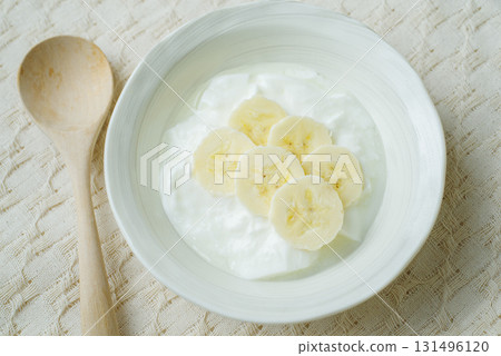 Banana yogurt 131496120