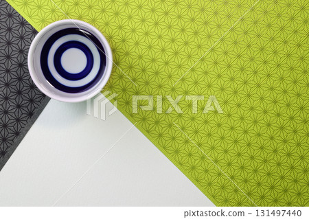 Image of Japanese sake 131497440