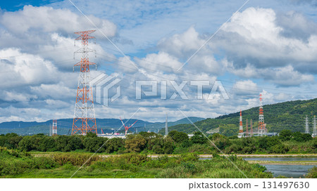 Power line towers standing on the banks of the Yodo River, Takatsuki City, Hirakata City, Osaka Prefecture Power line towers standing on the banks of the Yodo River, Takatsuki City, Hirakata City, Osaka Prefecture 131497630