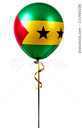 帶有聖多美和普林西比國旗圖案的氣球。 131498106
