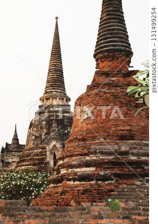 阿瑜陀耶帕西桑佩寺，世界遺產，擁有一排巨大的磚砌佛塔 131499254