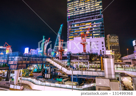 Tokyo cityscape, Japan, October 2nd. Huge heavy machinery such as crawler cranes and pile drivers are lined up... = Shibuya Tokyo cityscape, Japan, October 2nd. Huge heavy machinery such as crawler cranes and pile drivers are lined up... = Shibuya 131499368