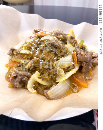 Vietnamese noodle dish with vegetables 131499555