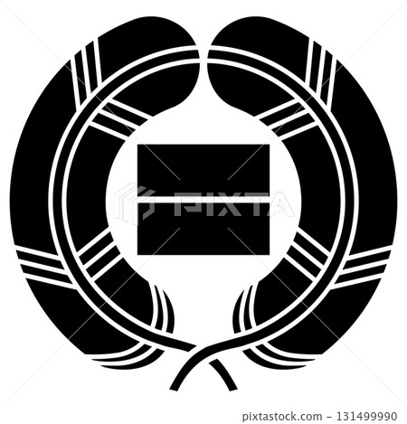 這是家族徽章。它的名字是豐前英彥山神社。 131499990