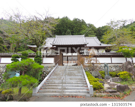 Chichibu Temple No. 26: Enyu-ji Temple Chichibu Temple No. 26: Enyu-ji Temple 131503574