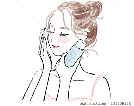 一個女人在臉上塗抹乳液 131506138