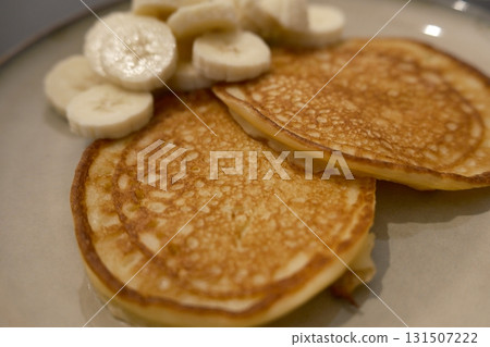 stack of apple pie 131507222