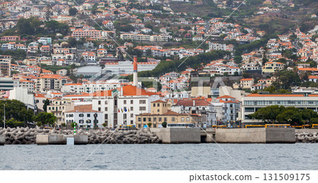 Seaside view of Praca da Autonomia, Funchal, Madeira, Portugal 131509175