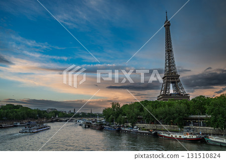Eiffel Tower Seine River View Eiffel Tower Seine River View 131510824
