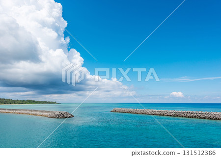 Tarama Island with beautiful sea and blue sky 131512386