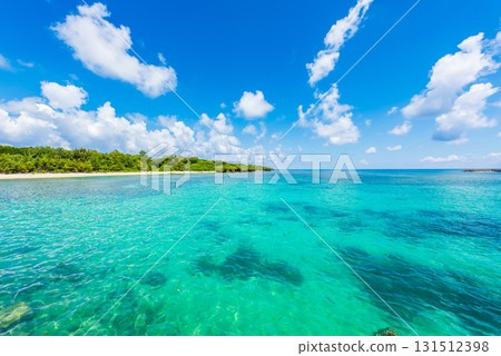Tarama Island with beautiful sea and blue sky 131512398
